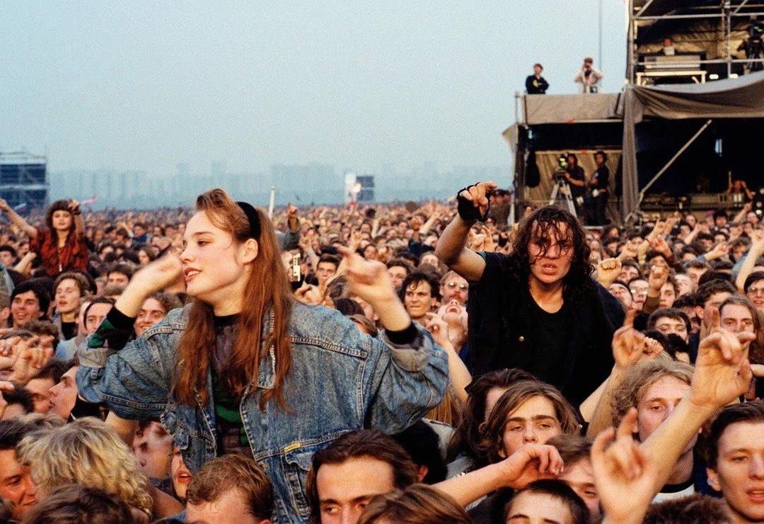 Metallica crowd in 1991